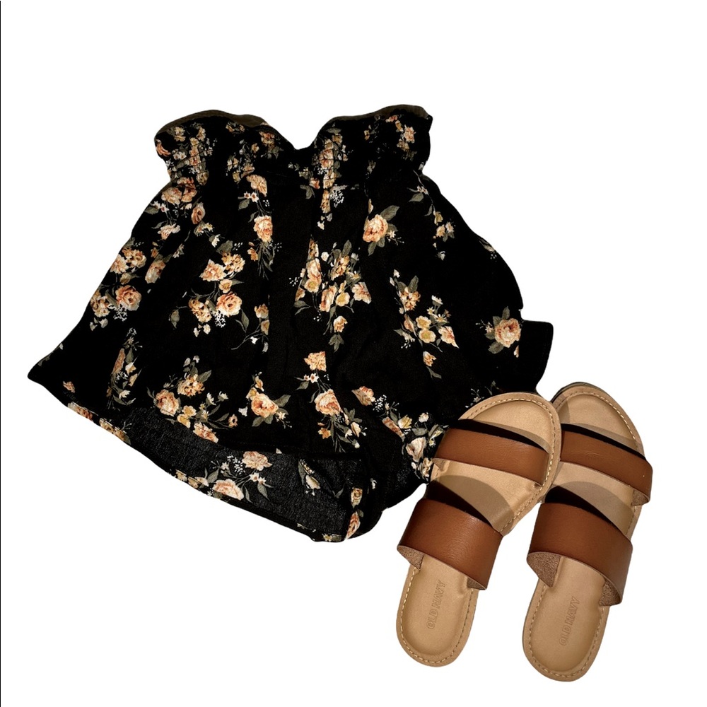 High Waisted Flowy Floral Shorts | Size Large